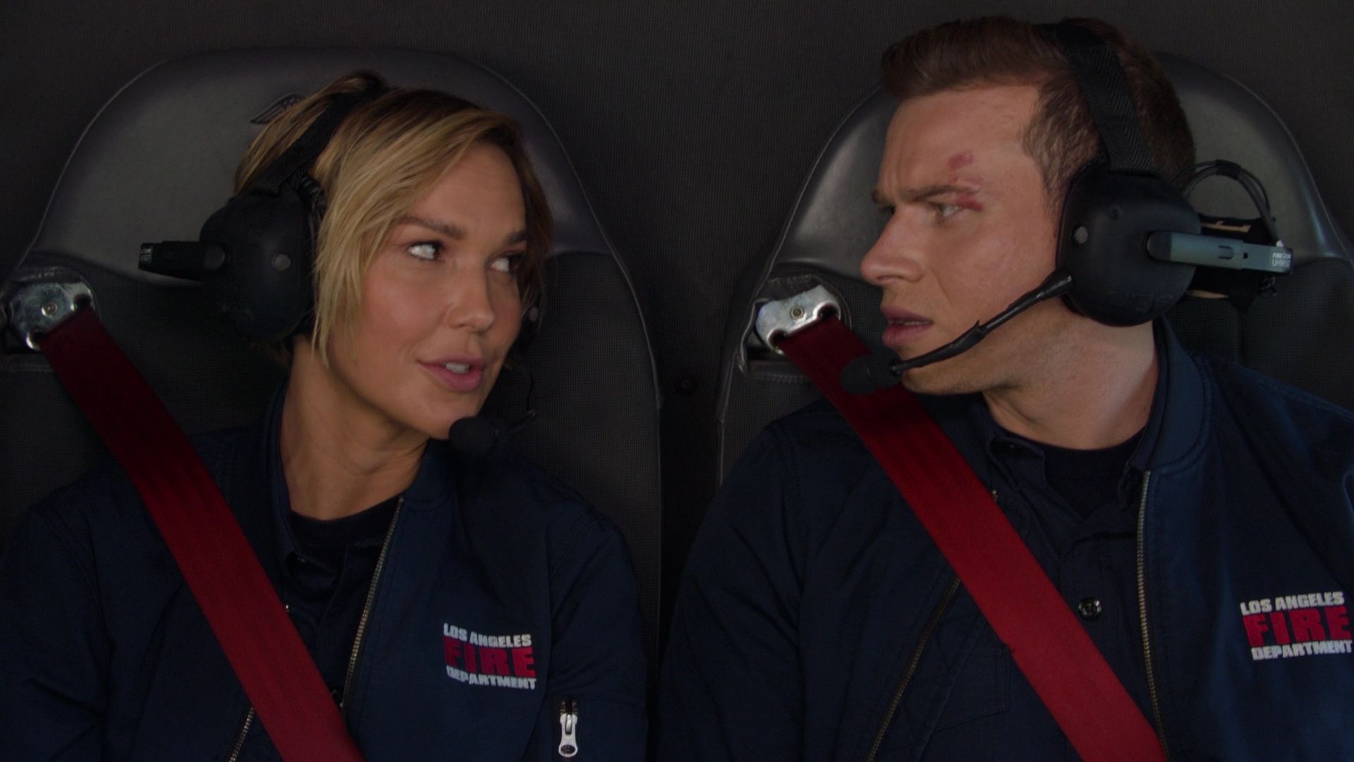 9-1-1-S05E15-070.jpg