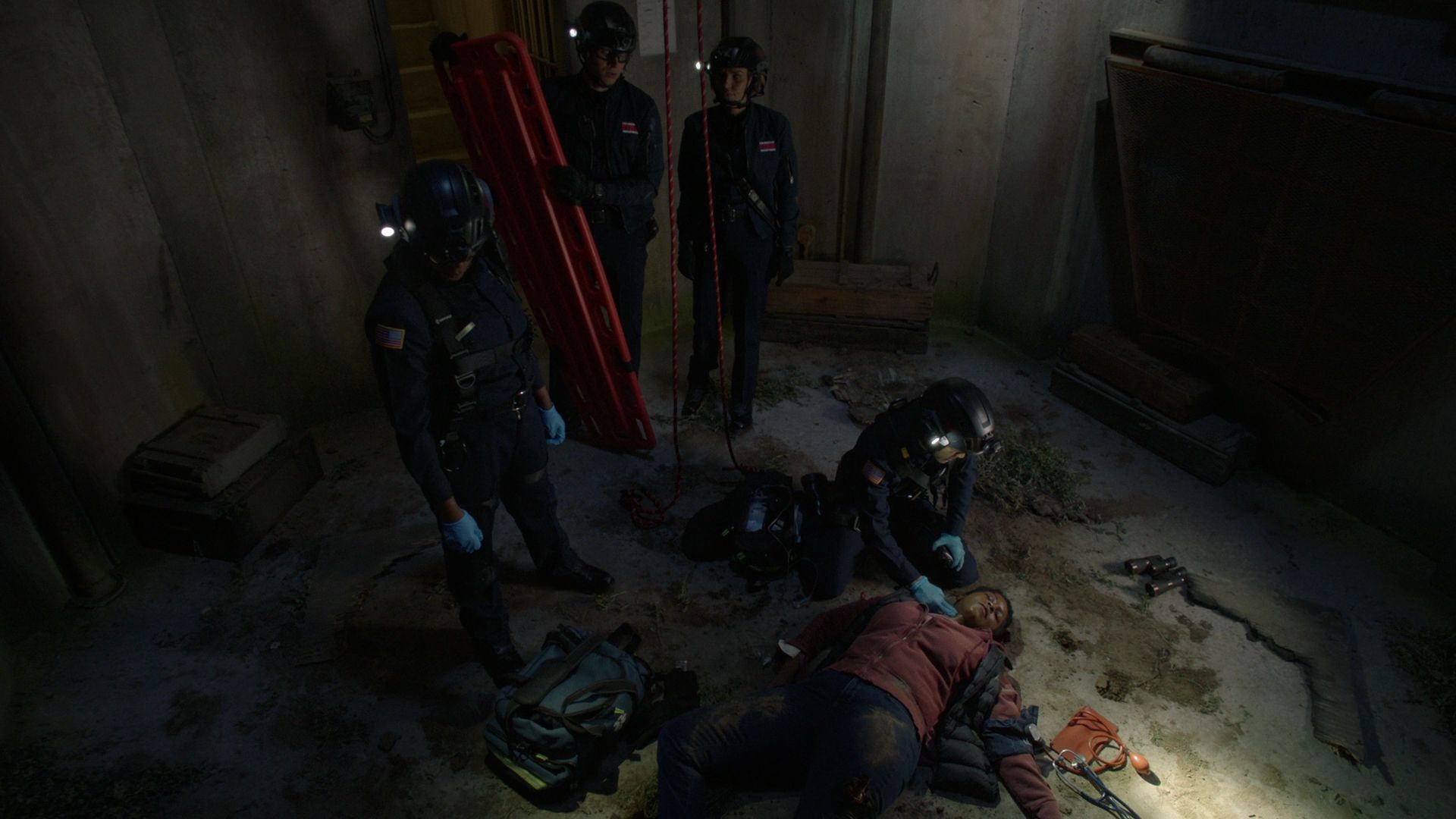 9-1-1-S05E15-088.jpg