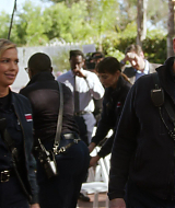 9-1-1-S05E15-014.jpg