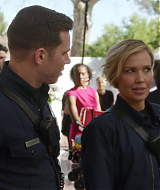 9-1-1-S05E15-018.jpg