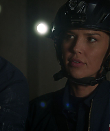 9-1-1-S05E15-084.jpg