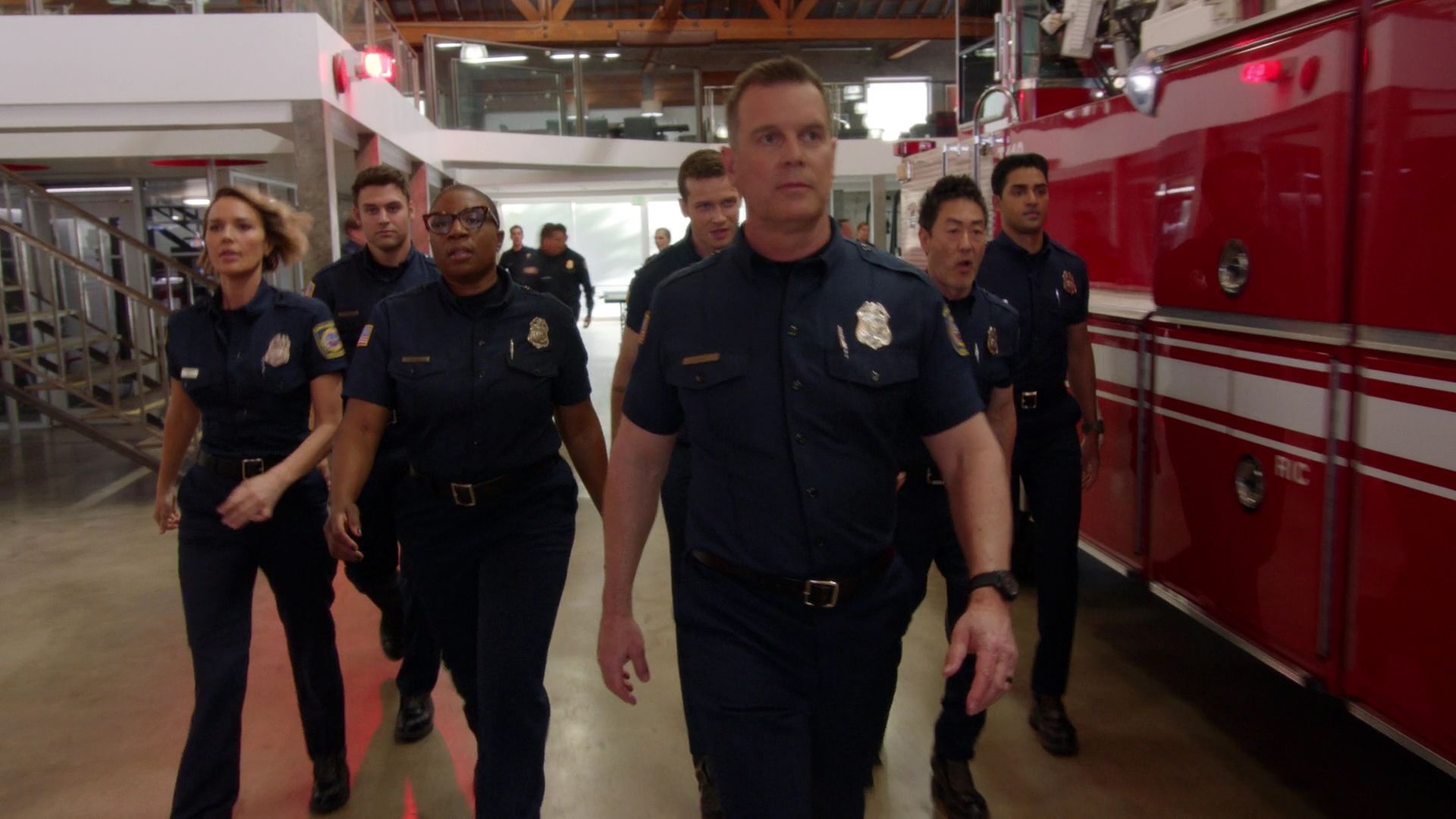 9-1-1-S05E18-063.jpg
