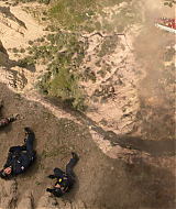 9-1-1-S05E18-027.jpg