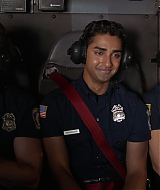 9-1-1-S05E18-056.jpg