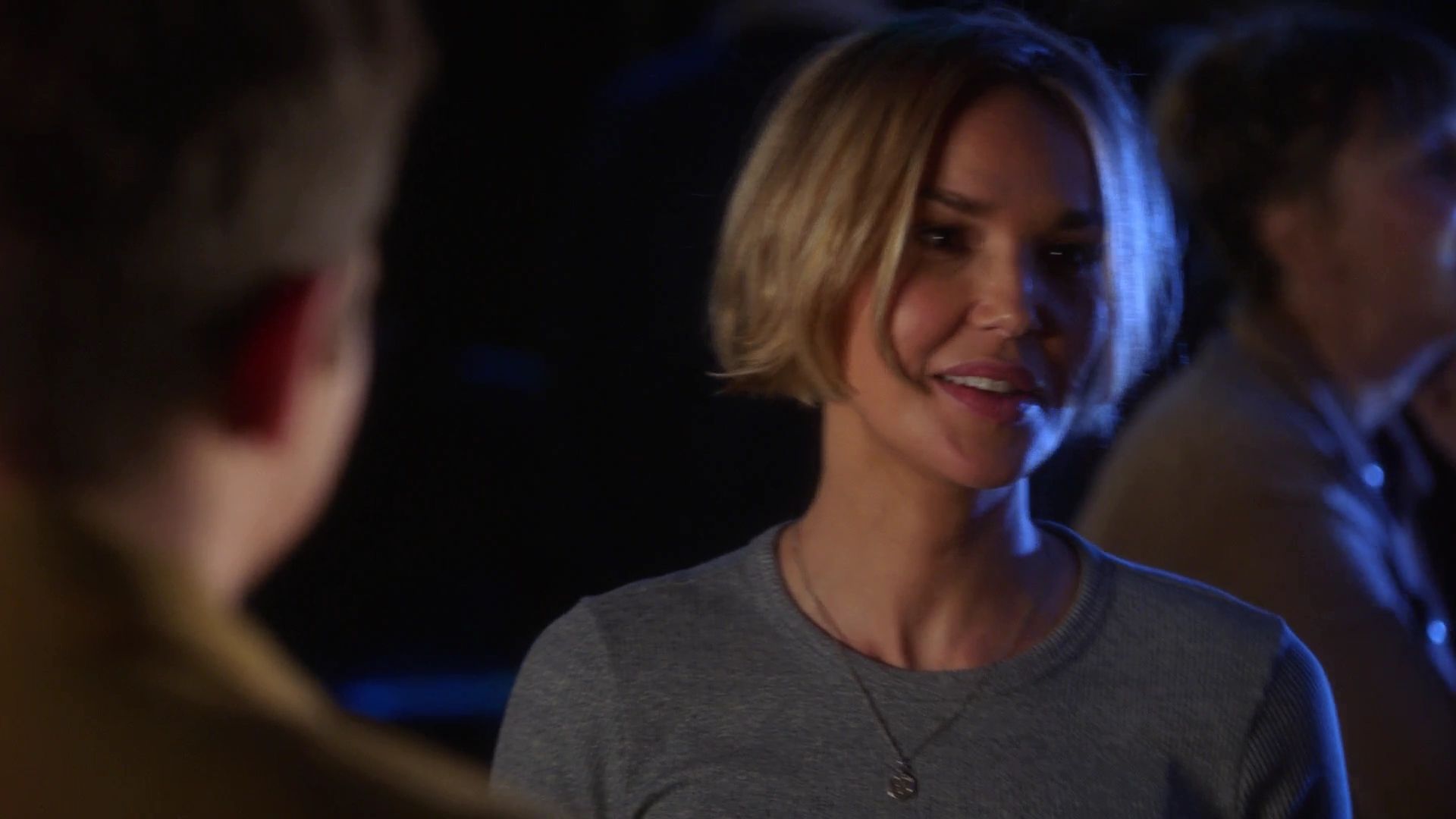 9-1-1-S06E17-010.jpg