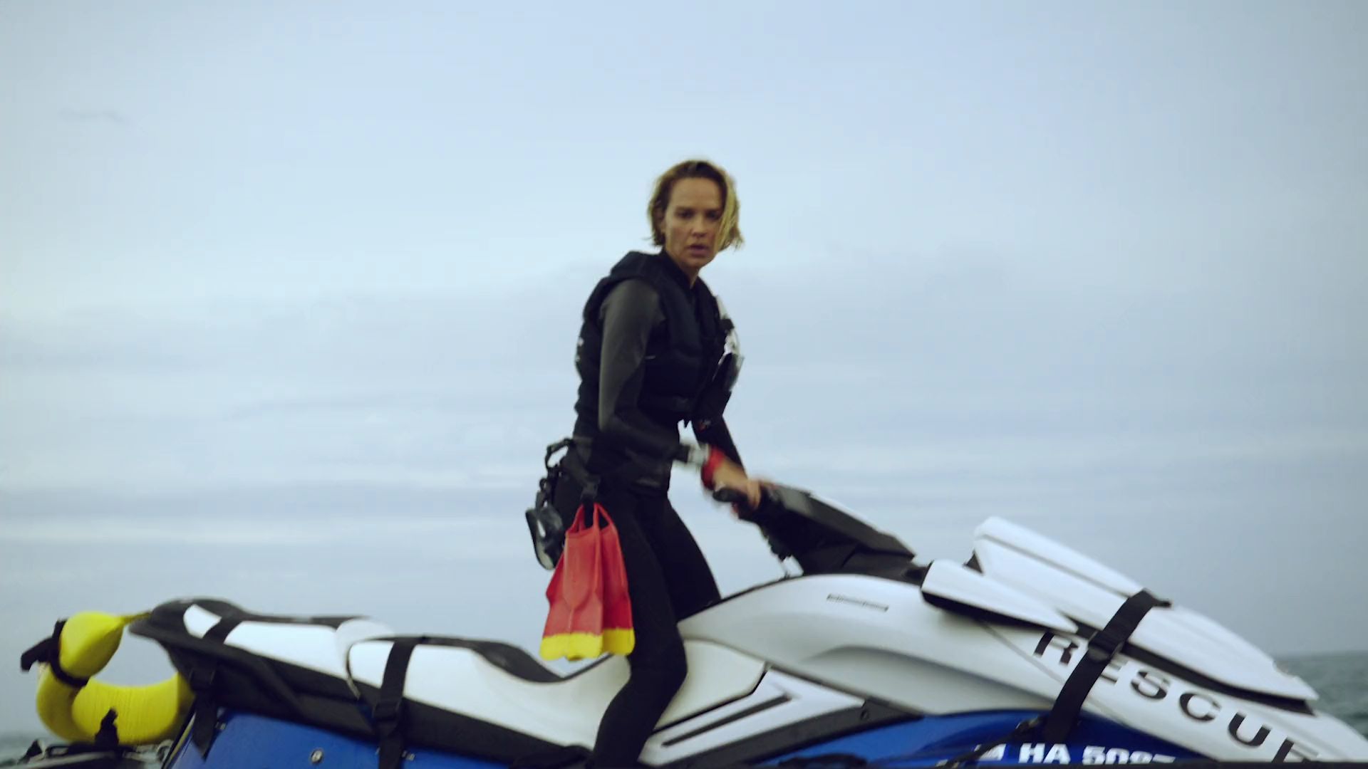 RescueHi-SurfS01E08-080.jpg