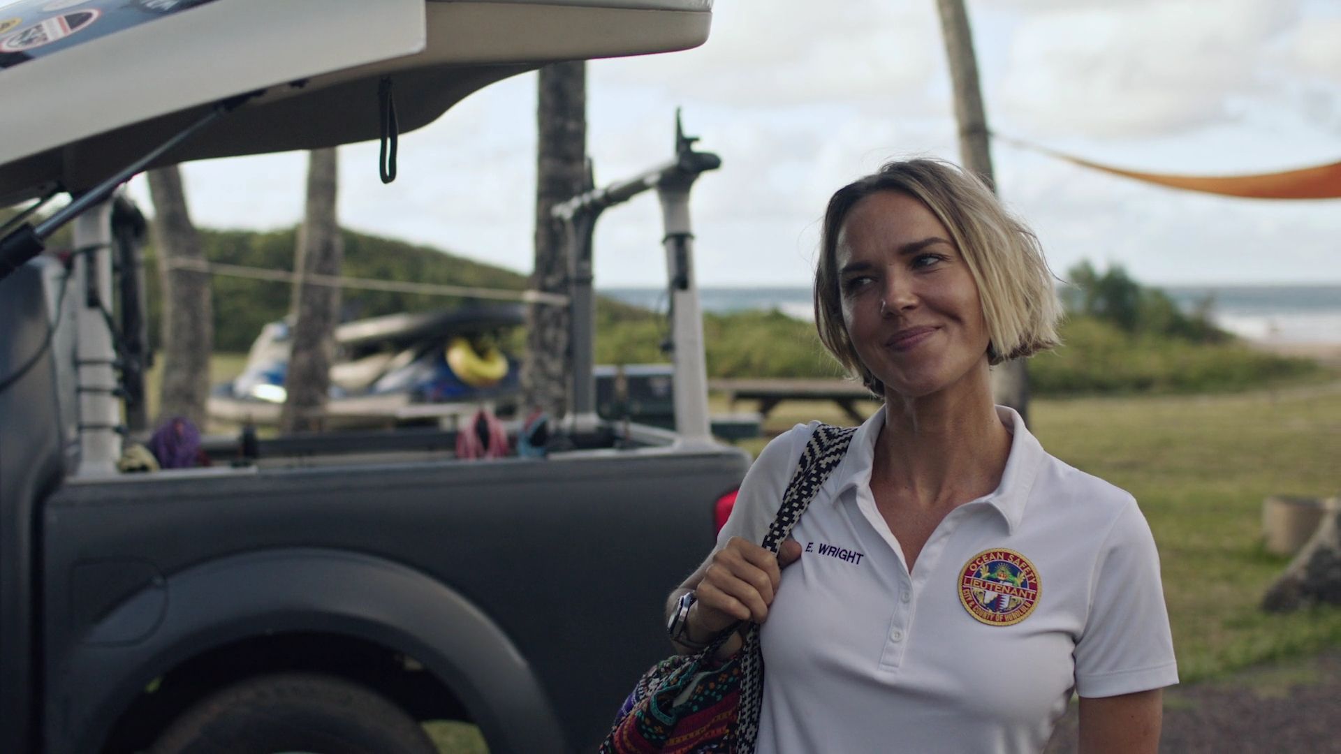 RescueHiSurfS01E09-018.jpg
