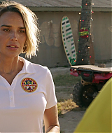 RescueHiSurfS01E09-165.jpg