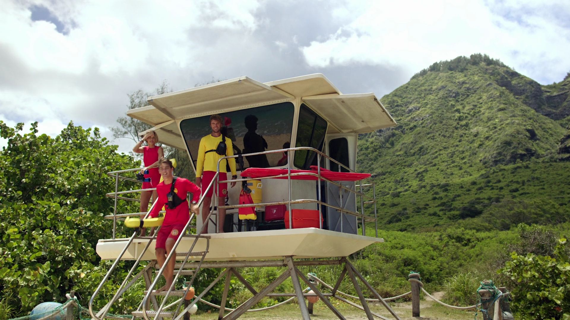 RescueHiSurfS01E11-189.jpg