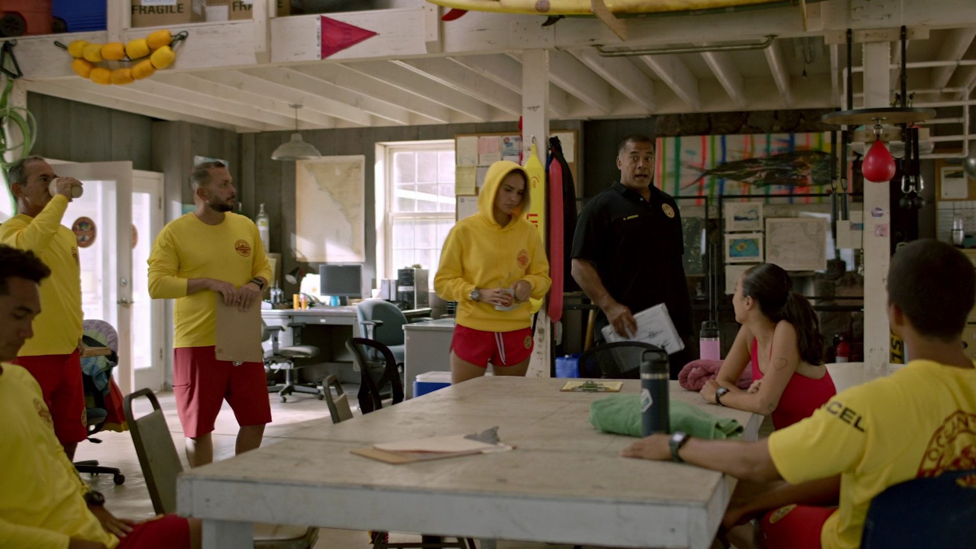 RescueHiSurfS01E11-207.jpg