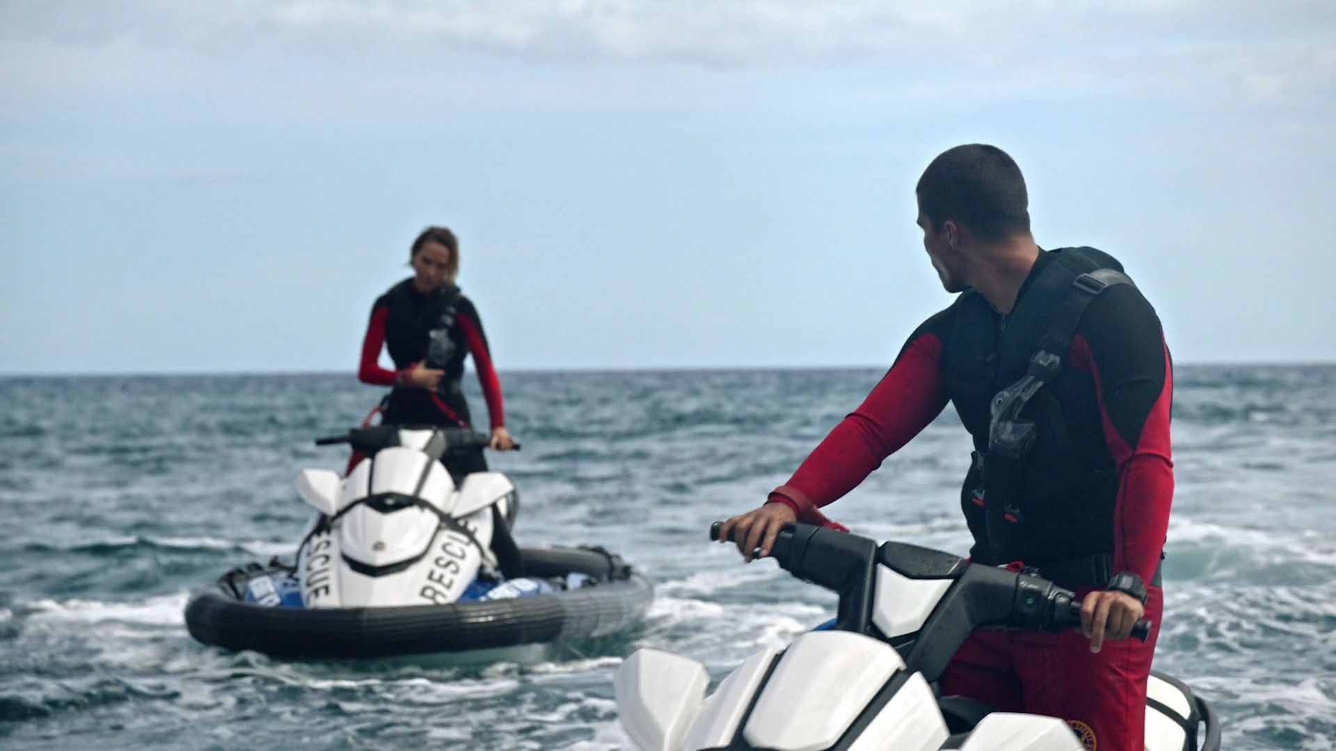 RescueHi-Surf-S01E19-220.jpg