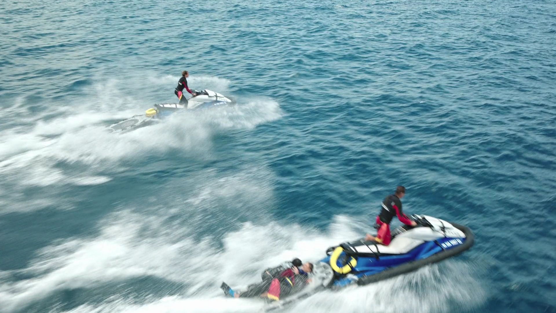 RescueHi-Surf-S01E19-276.jpg